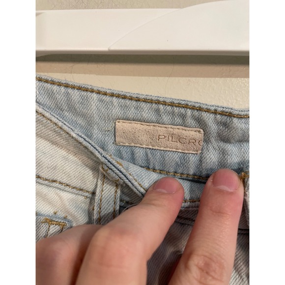 Anthropologie Pilcro High-Rise Frayed Denim Shorts Light Wash Size 27 - Picture 6 of 9